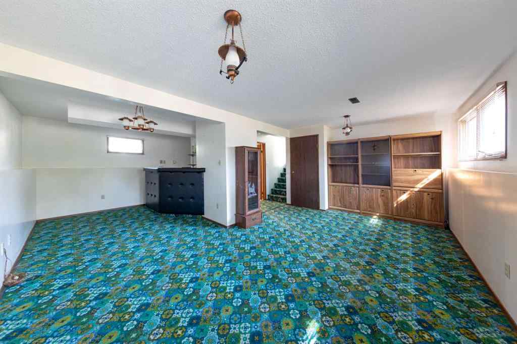MLS® A2244151 - 5204 32 Street  in Steele Heights Lloydminster, Residential