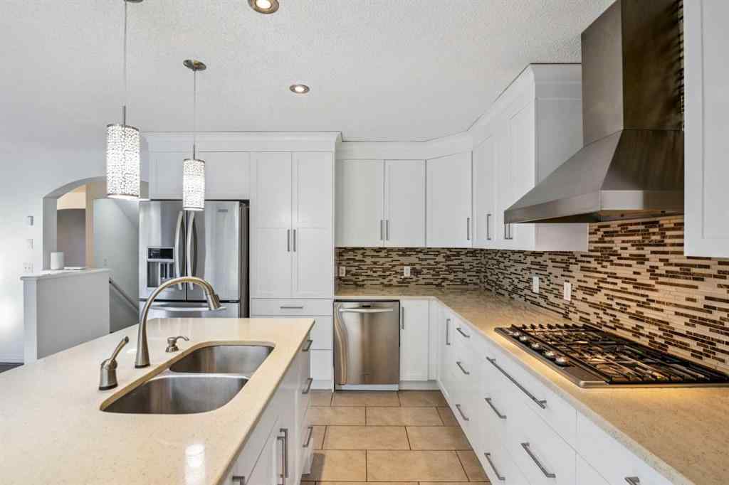 MLS® A2244153 - 338 Panamount Drive NW in Panorama Hills Calgary, Residential