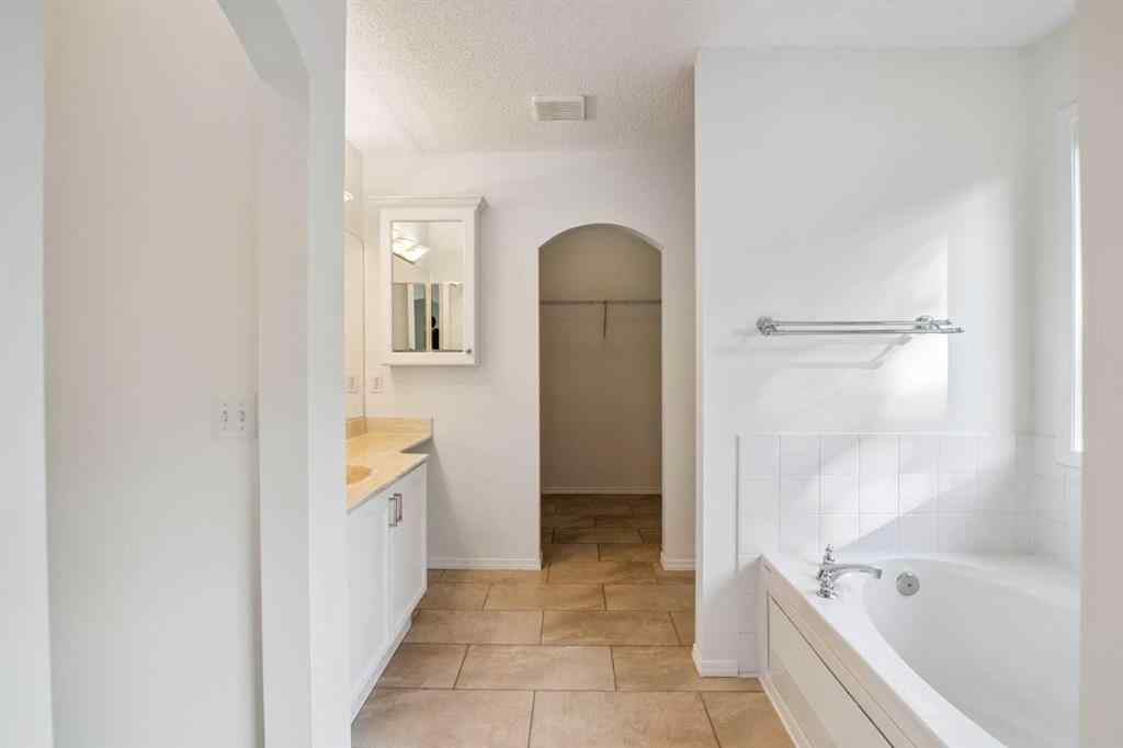 MLS® A2244153 - 338 Panamount Drive NW in Panorama Hills Calgary, Residential