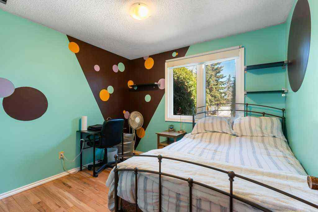 MLS® A2244190 - 1417 Mccrimmon Drive  in NONE Carstairs, Residential