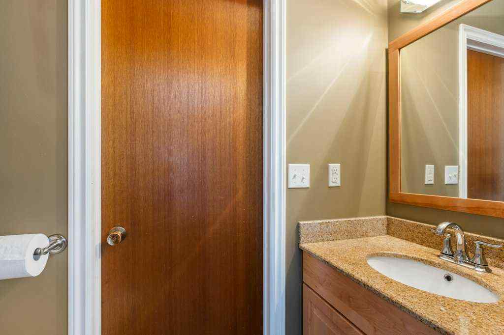 MLS® A2244190 - 1417 Mccrimmon Drive  in NONE Carstairs, Residential