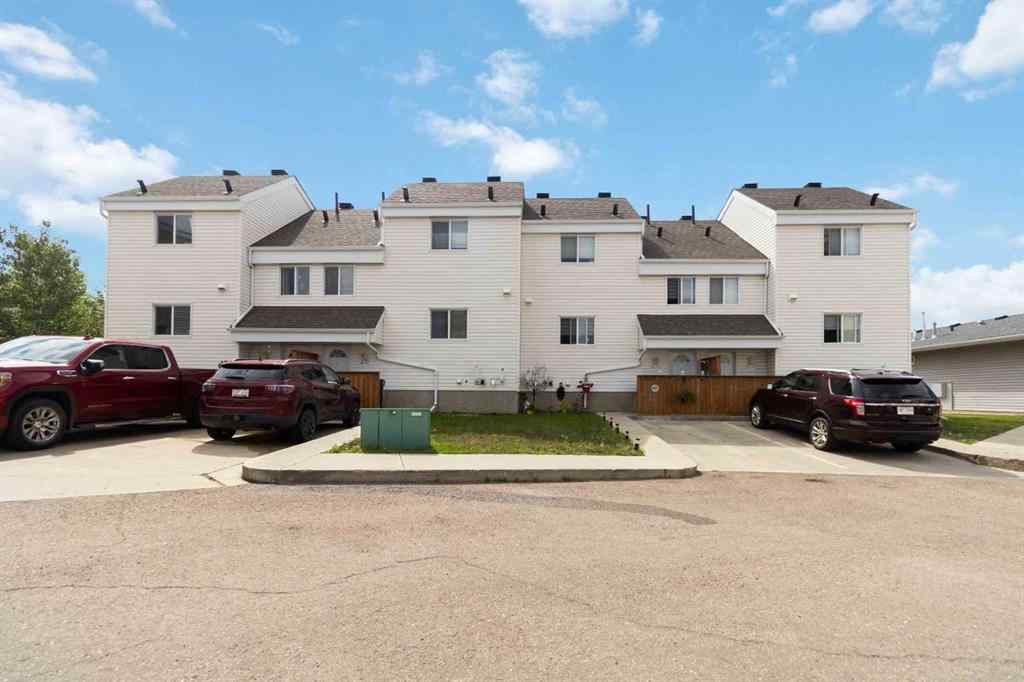 MLS® A2244191 - Unit #61 711 Beacon Hill   in Beacon Hill Fort McMurray, Residential