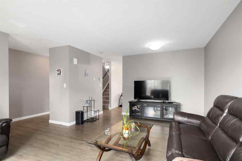 MLS® A2244191 - Unit #61 711 Beacon Hill   in Beacon Hill Fort McMurray, Residential