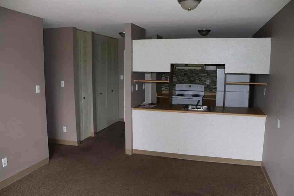MLS® A2244198 - Unit #105 5317 5 Avenue   in NONE Edson, Residential
