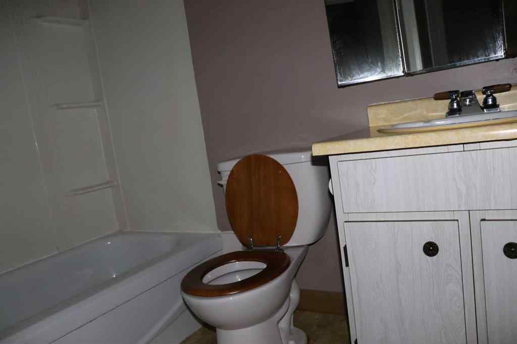 MLS® A2244198 - Unit #105 5317 5 Avenue   in NONE Edson, Residential