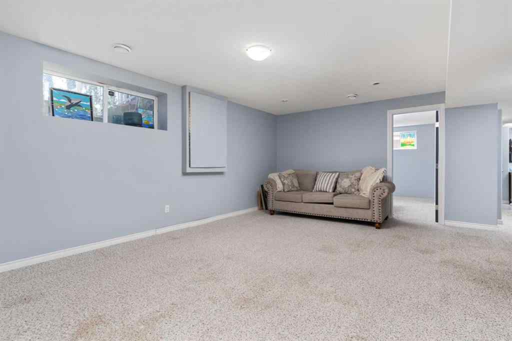 MLS® A2244204 - 2605 57 Street  in Valleyview Camrose, Residential