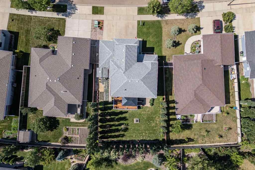 MLS® A2244204 - 2605 57 Street  in Valleyview Camrose, Residential