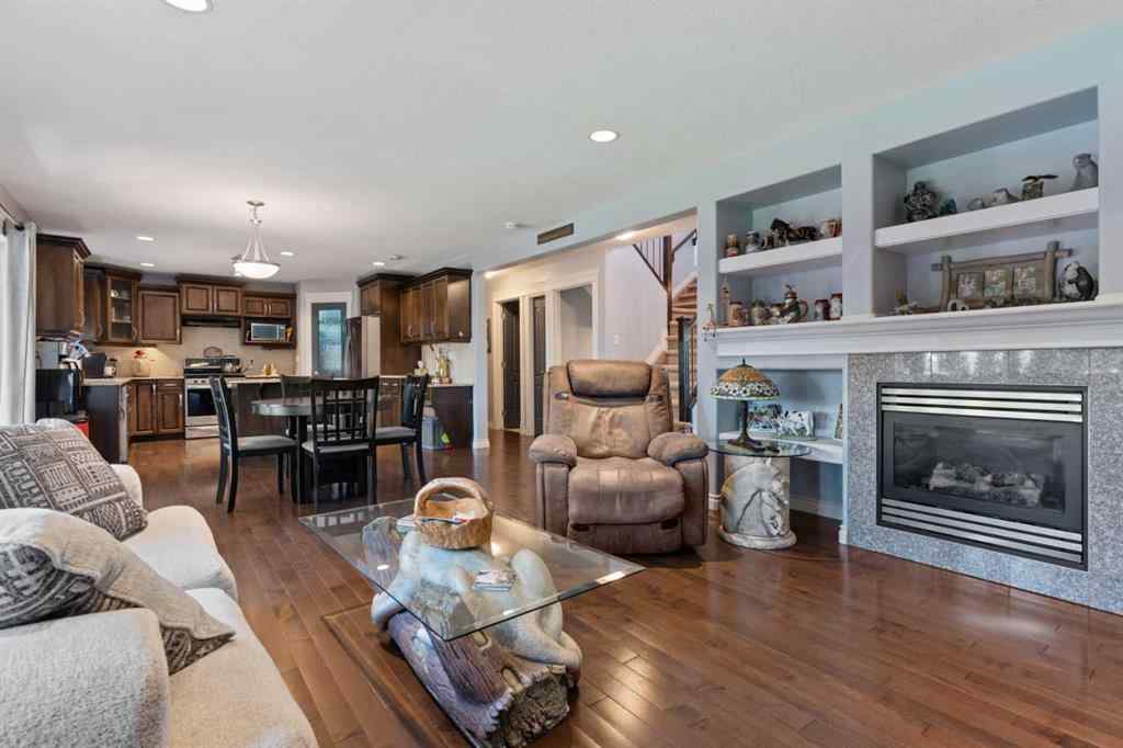 MLS® A2244204 - 2605 57 Street  in Valleyview Camrose, Residential