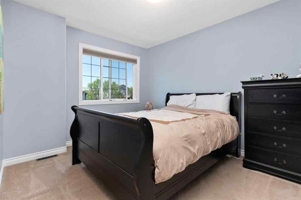 MLS® A2244204 - 2605 57 Street  in Valleyview Camrose, Residential