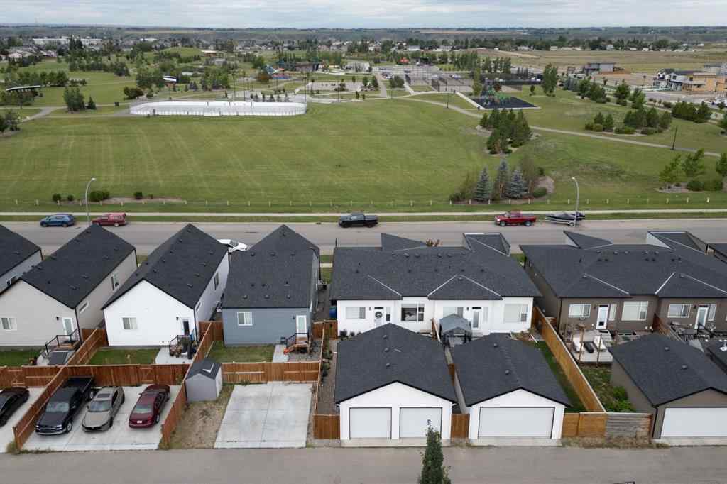 MLS® A2244205 - 330 Uplands Boulevard N in Blackwolf 1 Lethbridge, Residential