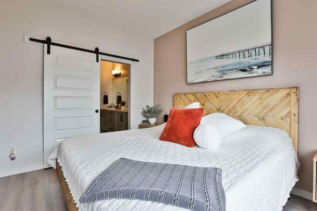MLS® A2244205 - 330 Uplands Boulevard N in Blackwolf 1 Lethbridge, Residential
