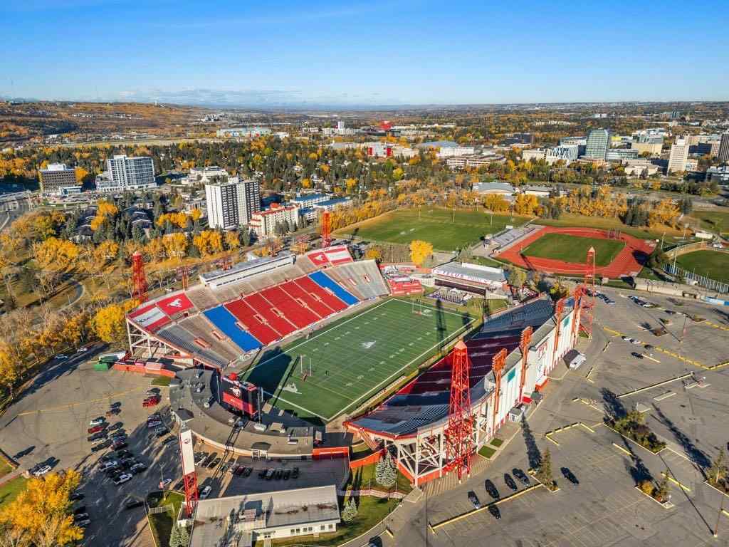 MLS® A2244218 - Unit #216 3125 39 Street NW in University District Calgary, Residential