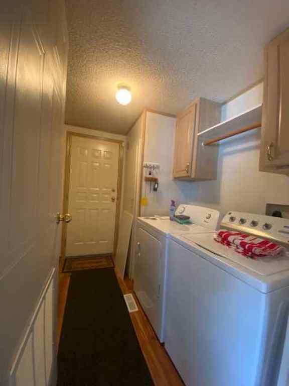 MLS® A2244223 - 30 Lake Stafford Crescent E in North End Brooks, Mobile