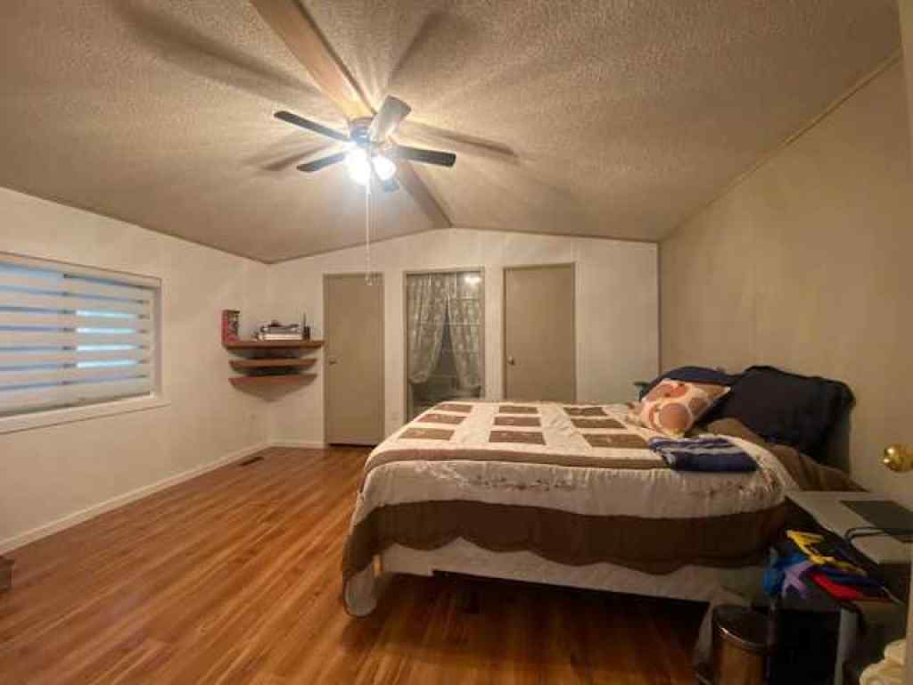 MLS® A2244223 - 30 Lake Stafford Crescent E in North End Brooks, Mobile
