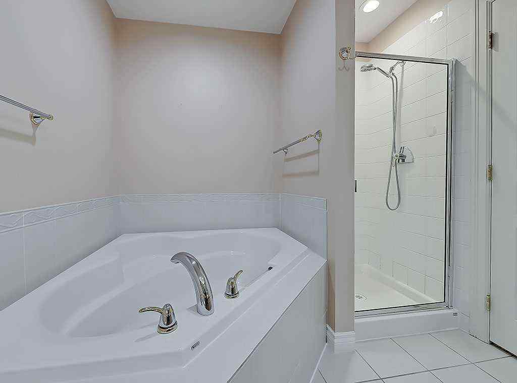 MLS® A2244230 - Unit #108 60 24 Avenue SW in Erlton Calgary, Residential