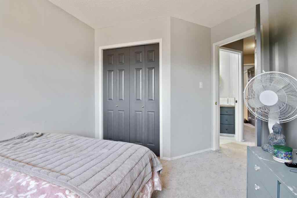 MLS® A2244235 - 66 Edgewood Crescent W in Ridgewood Lethbridge, Residential