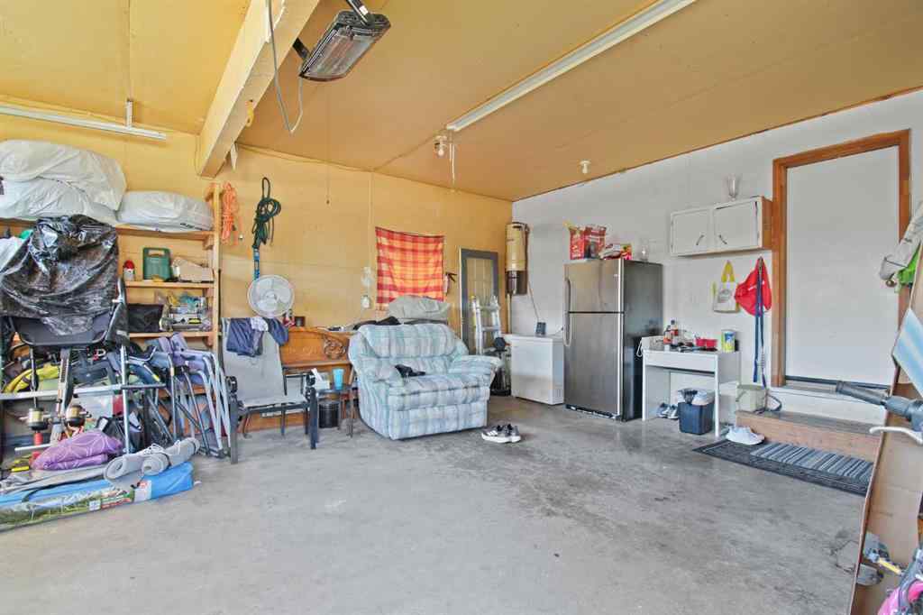 MLS® A2244235 - 66 Edgewood Crescent W in Ridgewood Lethbridge, Residential