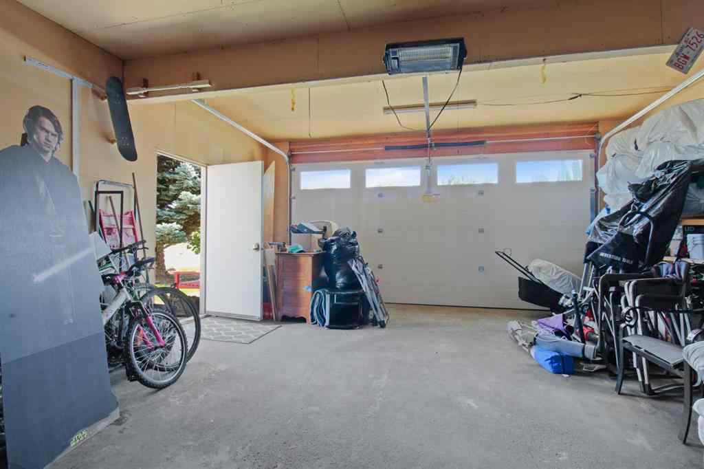 MLS® A2244235 - 66 Edgewood Crescent W in Ridgewood Lethbridge, Residential