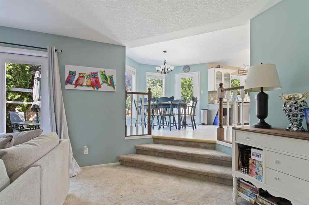 MLS® A2244235 - 66 Edgewood Crescent W in Ridgewood Lethbridge, Residential