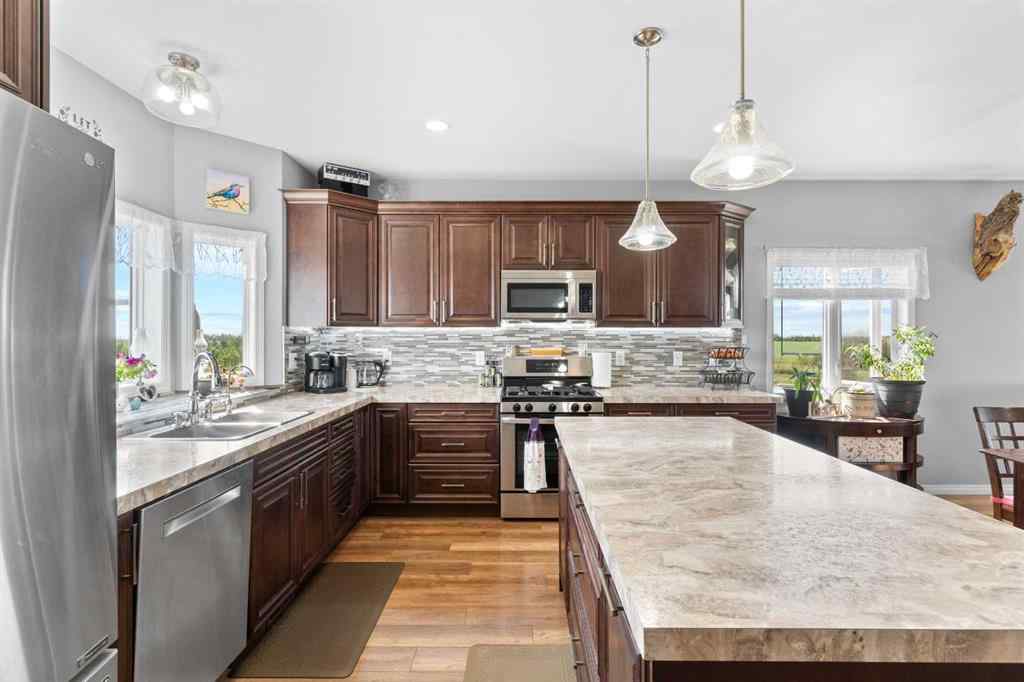 MLS® A2244236 - 27138 Highway 27 Highway  in NONE Rural Mountain View County, Residential