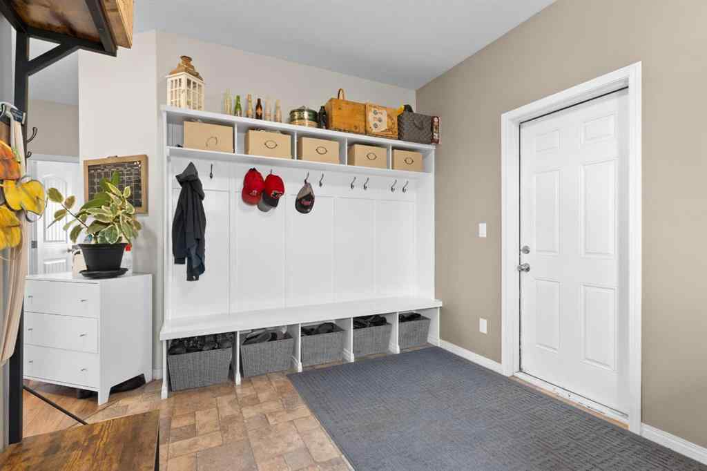 MLS® A2244236 - 27138 Highway 27 Highway  in NONE Rural Mountain View County, Residential