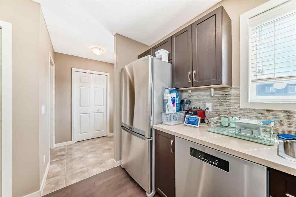 MLS® A2244245 - 44 Sunset Road  in Sunset Ridge Cochrane, Residential