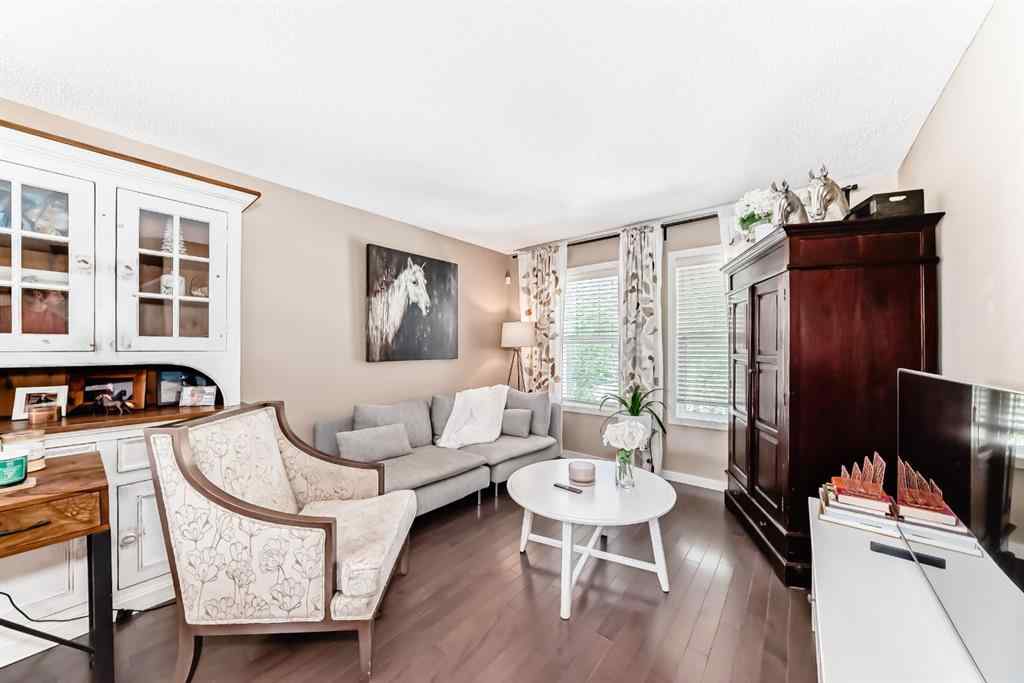 MLS® A2244245 - 44 Sunset Road  in Sunset Ridge Cochrane, Residential