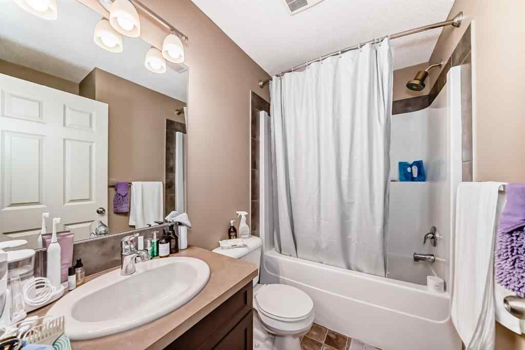 MLS® A2244245 - 44 Sunset Road  in Sunset Ridge Cochrane, Residential