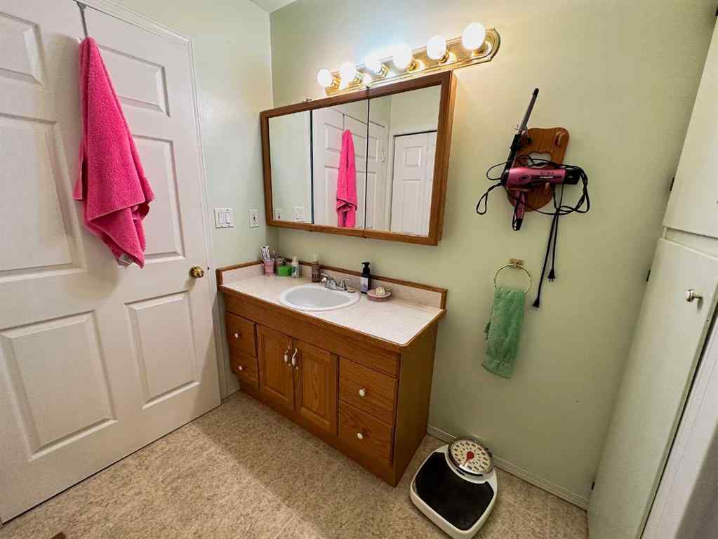 MLS® A2244250 - 13077 TWP RD 791   in NONE Rural Saddle Hills County, Residential