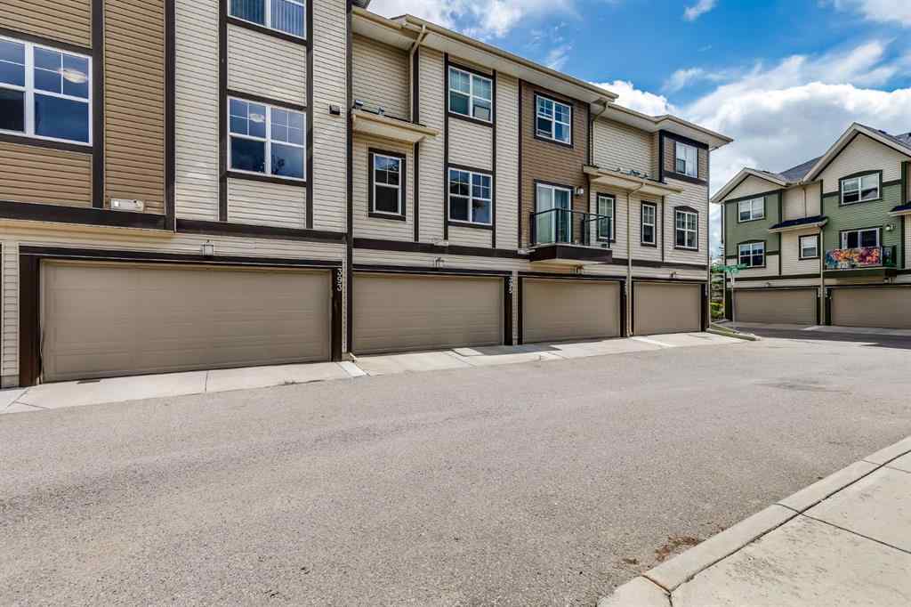 MLS® A2244252 - 393 McKenzie Towne Gate SE in McKenzie Towne Calgary, Residential