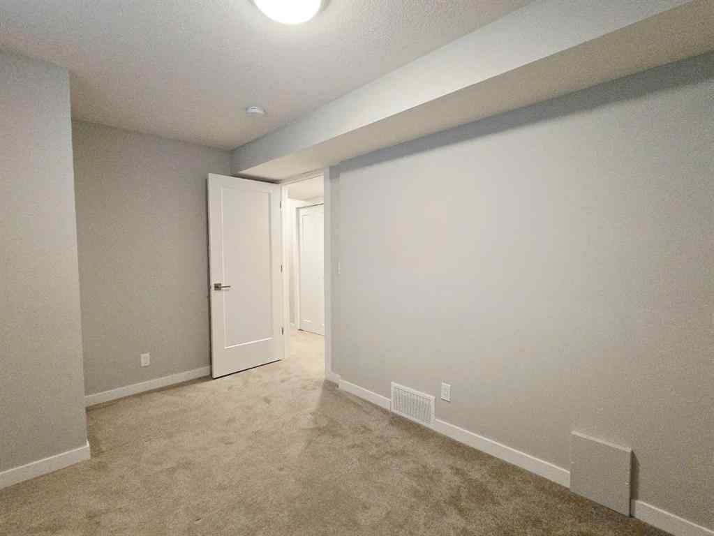 MLS® A2244265 - 120 Wentworth Row SW in West Springs Calgary, Residential