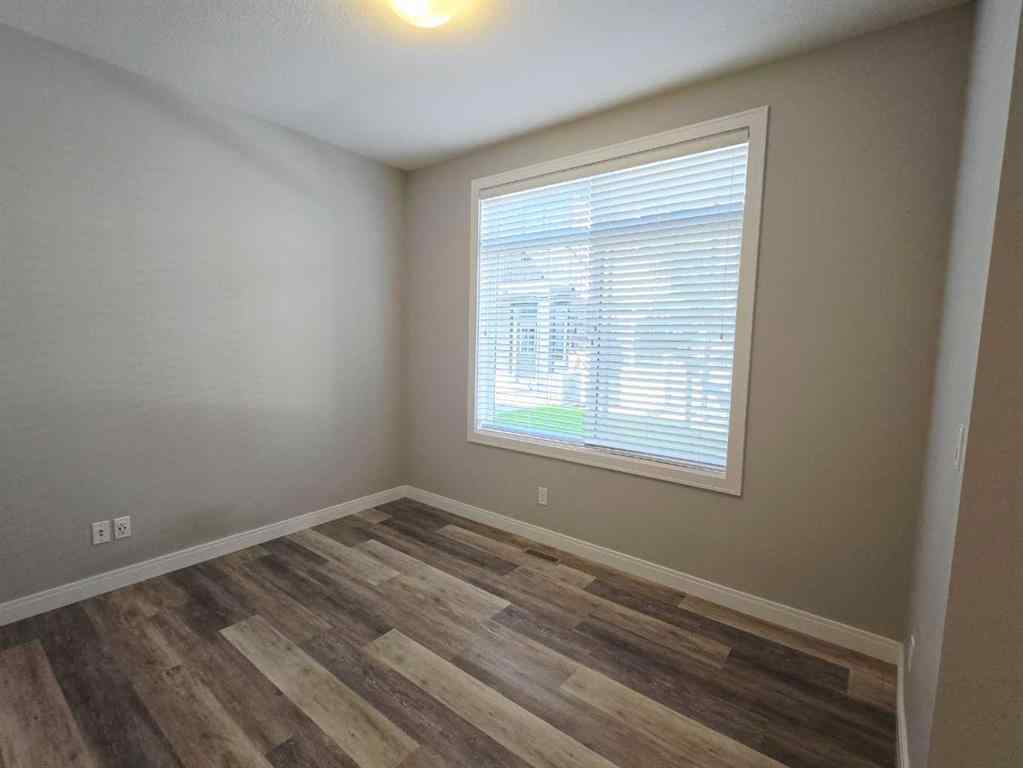 MLS® A2244265 - 120 Wentworth Row SW in West Springs Calgary, Residential