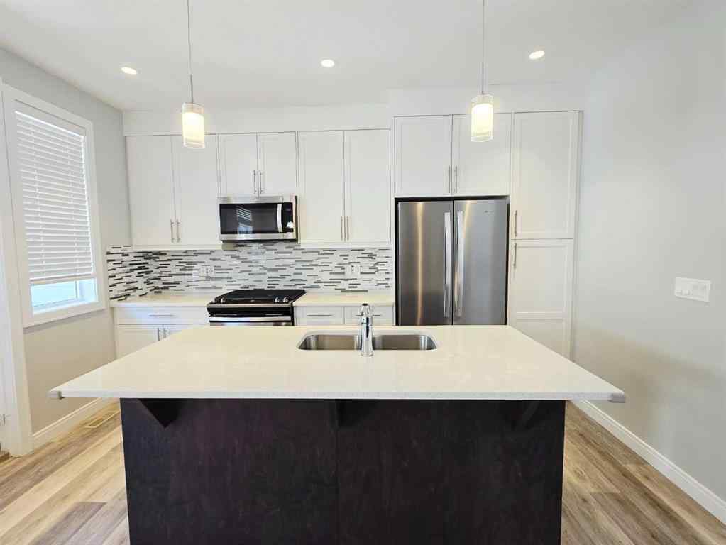 MLS® A2244265 - 120 Wentworth Row SW in West Springs Calgary, Residential