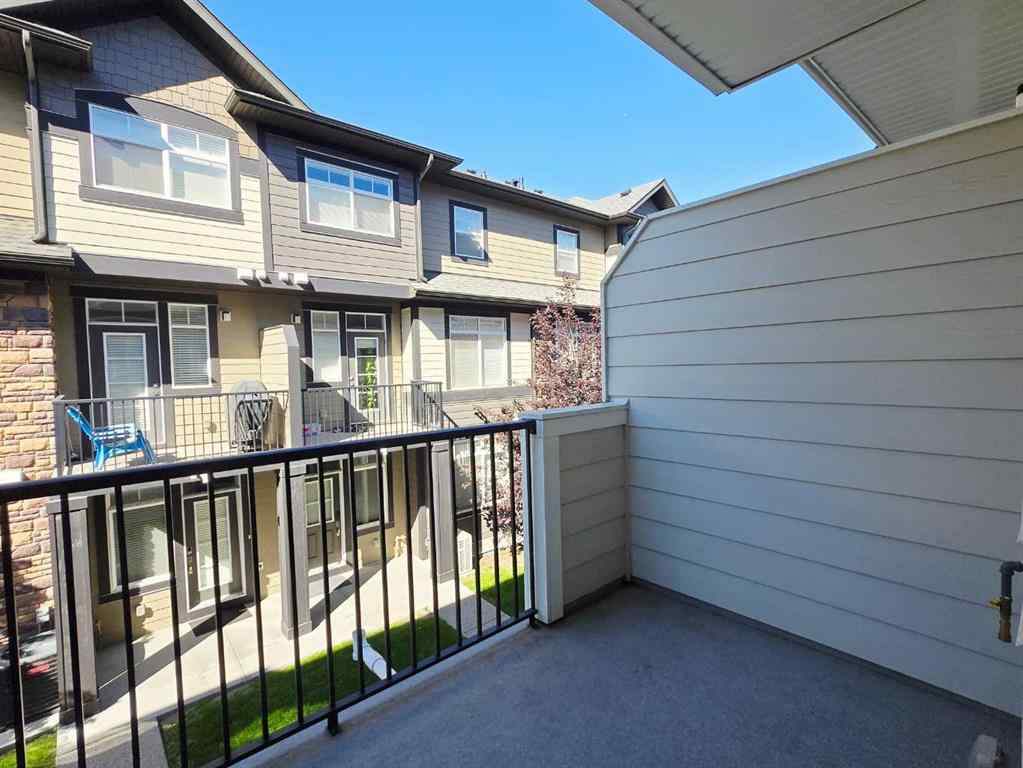 MLS® A2244265 - 120 Wentworth Row SW in West Springs Calgary, Residential
