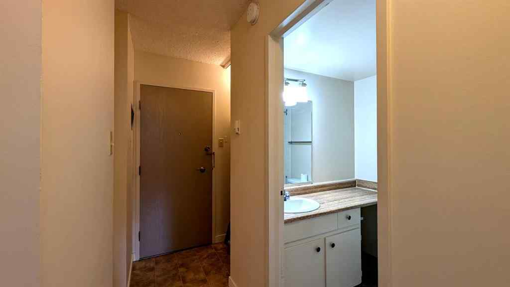 MLS® A2244269 - Unit #506 339 13 Avenue SW in Beltline Calgary, Residential