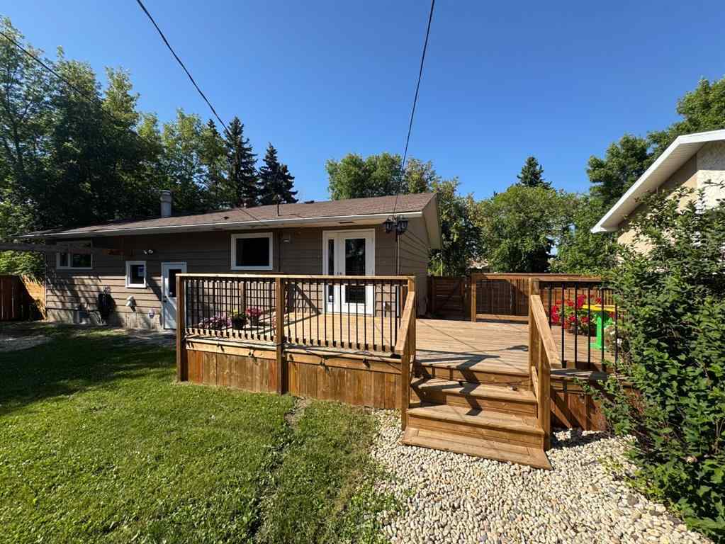 MLS® A2244276 - 5703 47A Avenue  in Mount Pleasant Camrose, Residential