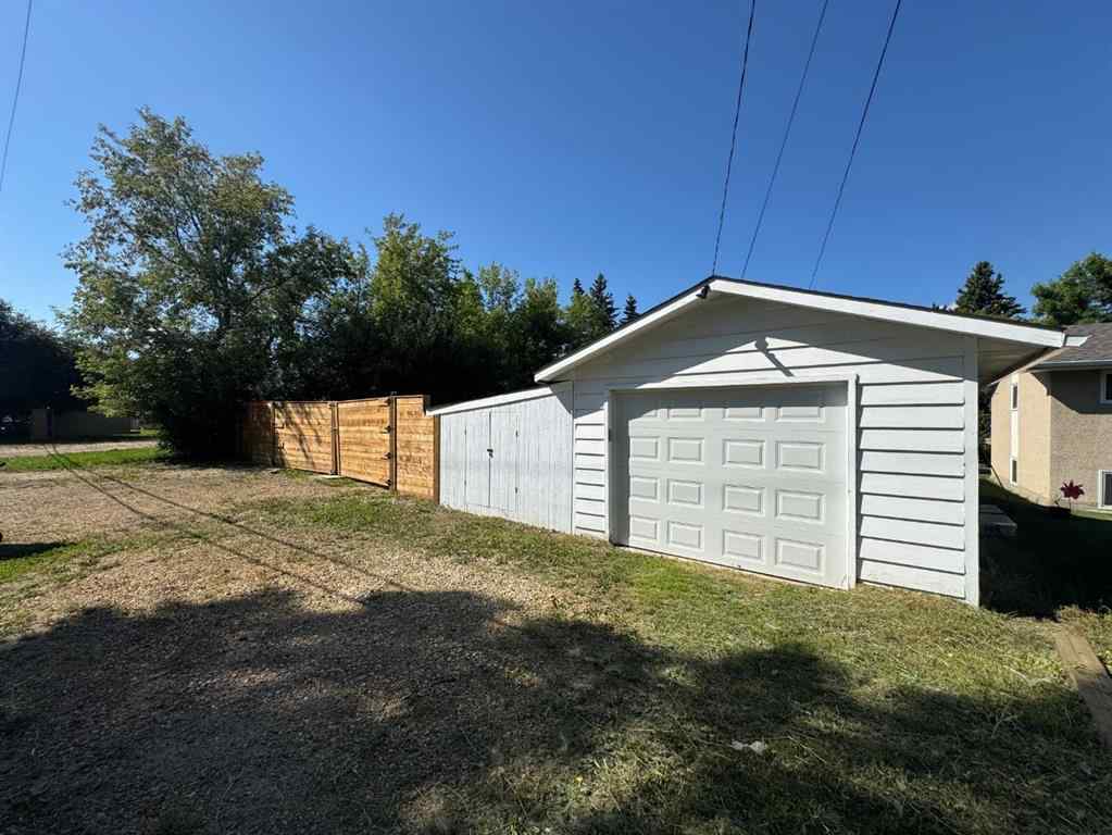 MLS® A2244276 - 5703 47A Avenue  in Mount Pleasant Camrose, Residential