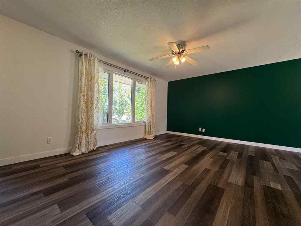 MLS® A2244276 - 5703 47A Avenue  in Mount Pleasant Camrose, Residential