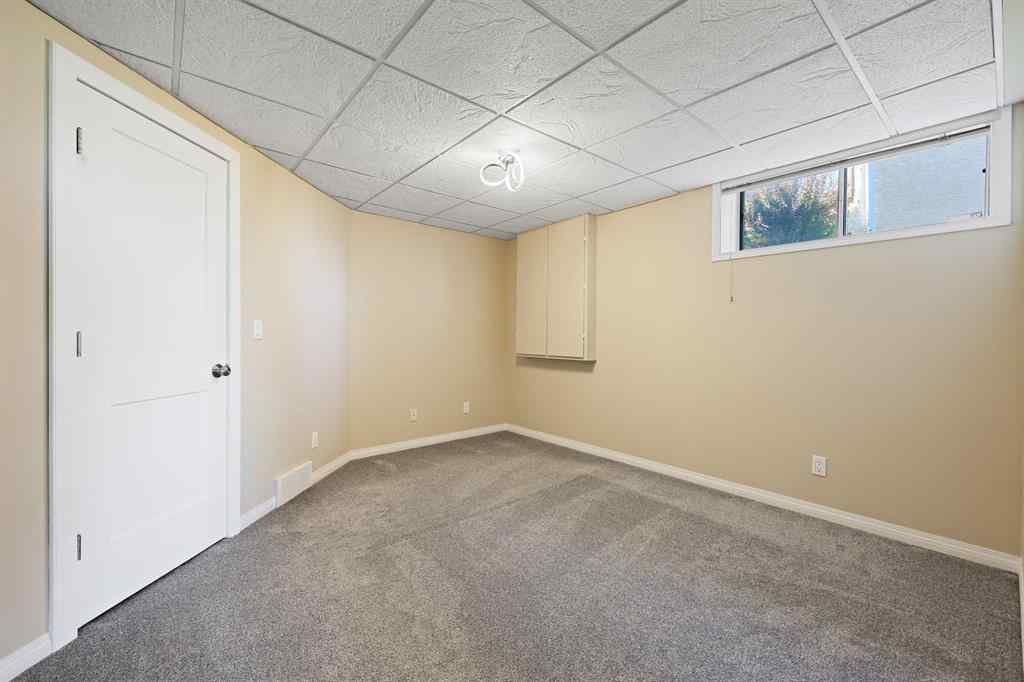 MLS® A2244290 - 332 Hidden Valley Landing NW in Hidden Valley Calgary, Residential