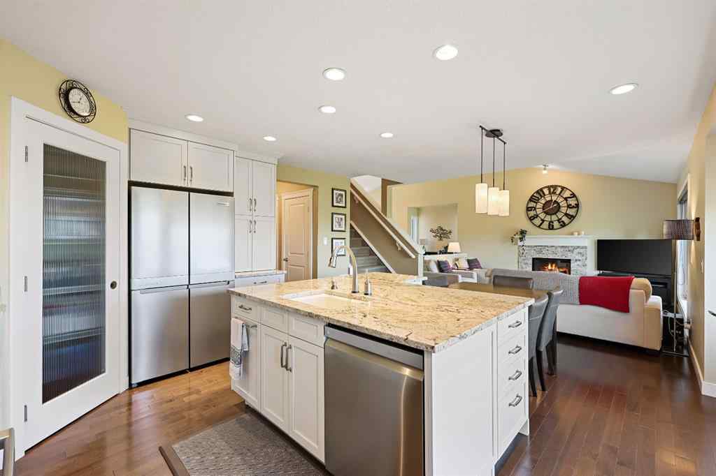 MLS® A2244290 - 332 Hidden Valley Landing NW in Hidden Valley Calgary, Residential