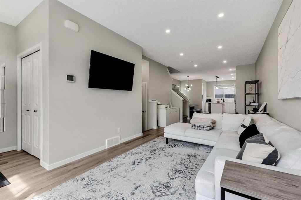 MLS® A2244291 - 46 Creekstone Path SW in Pine Creek Calgary, Residential