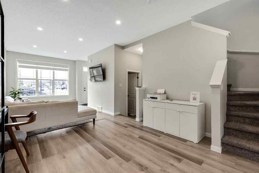 MLS® A2244291 - 46 Creekstone Path SW in Pine Creek Calgary, Residential
