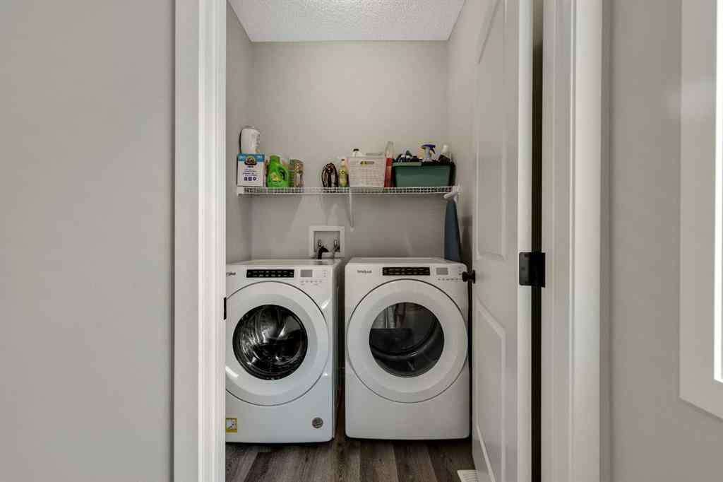 MLS® A2244291 - 46 Creekstone Path SW in Pine Creek Calgary, Residential