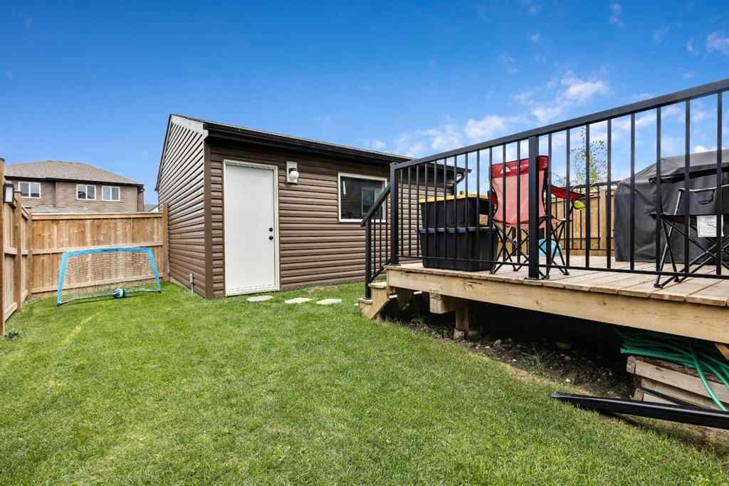 MLS® A2244291 - 46 Creekstone Path SW in Pine Creek Calgary, Residential