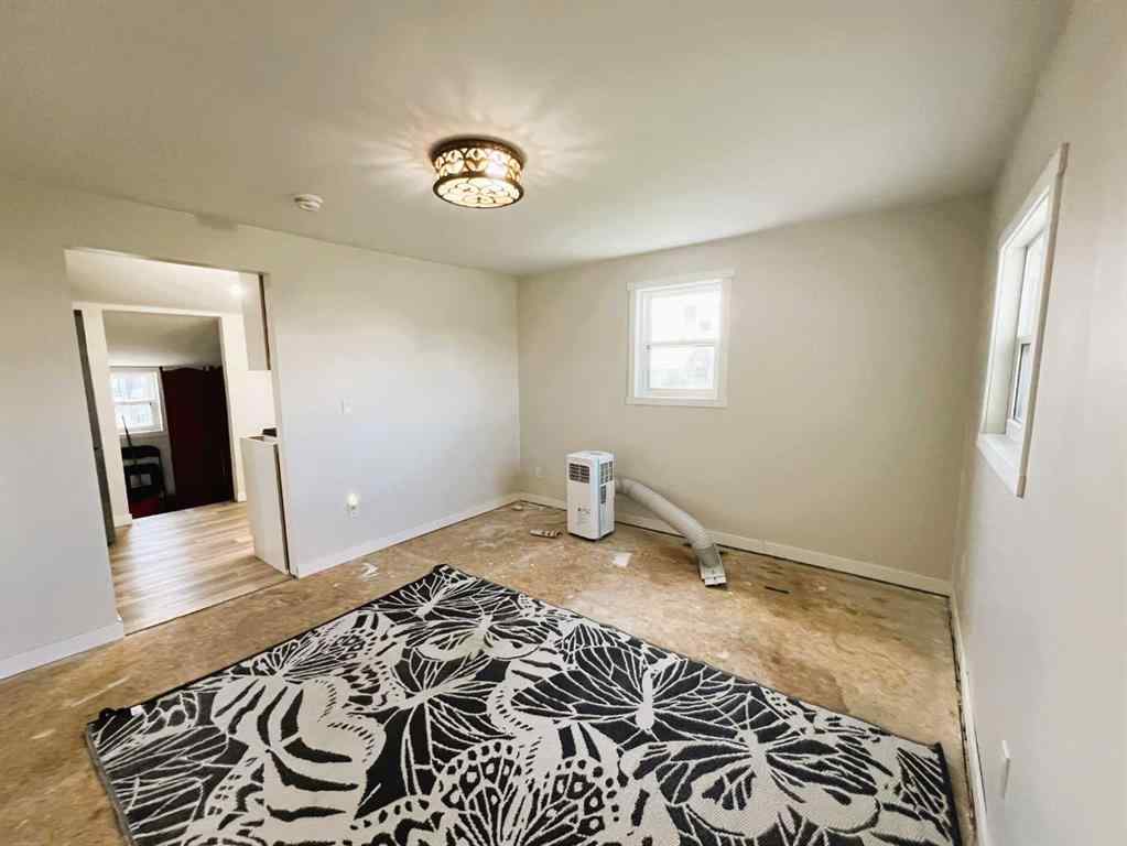 MLS® A2244296 - 409 Illingworth Avenue  in NONE Suffield, Residential