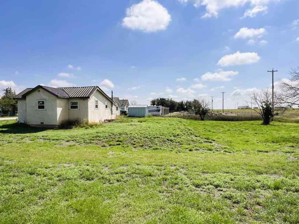 MLS® A2244296 - 409 Illingworth Avenue  in NONE Suffield, Residential