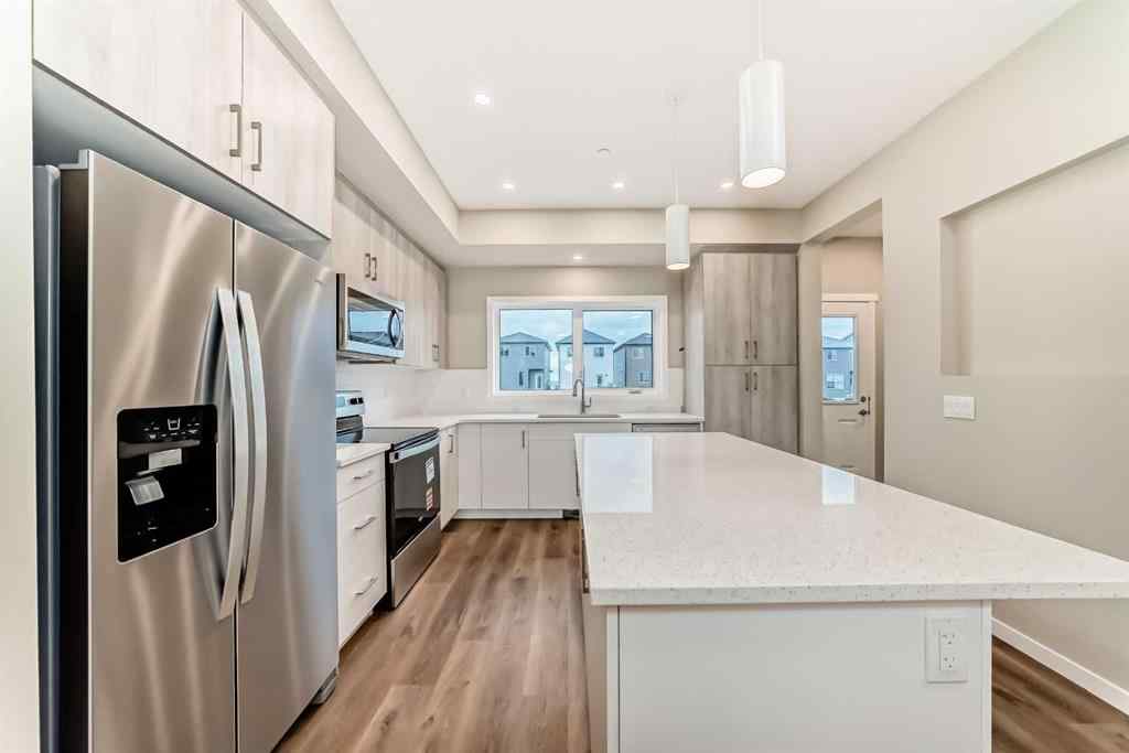 MLS® A2244297 - 432 Hotchkiss Drive SE in Hotchkiss Calgary, Residential