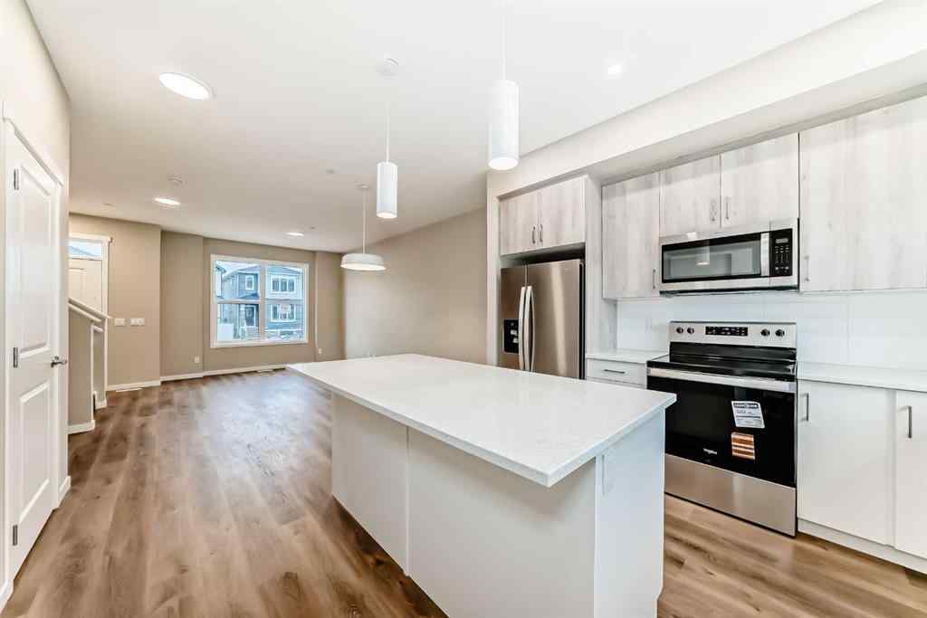MLS® A2244297 - 432 Hotchkiss Drive SE in Hotchkiss Calgary, Residential
