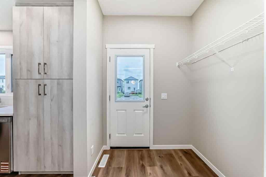 MLS® A2244297 - 432 Hotchkiss Drive SE in Hotchkiss Calgary, Residential