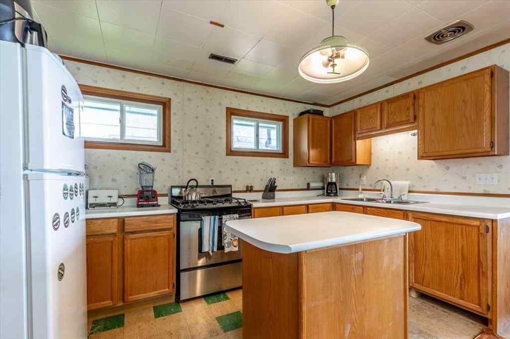 MLS® A2244303 - 59 Beach Avenue  in NONE Itaska Beach, Residential